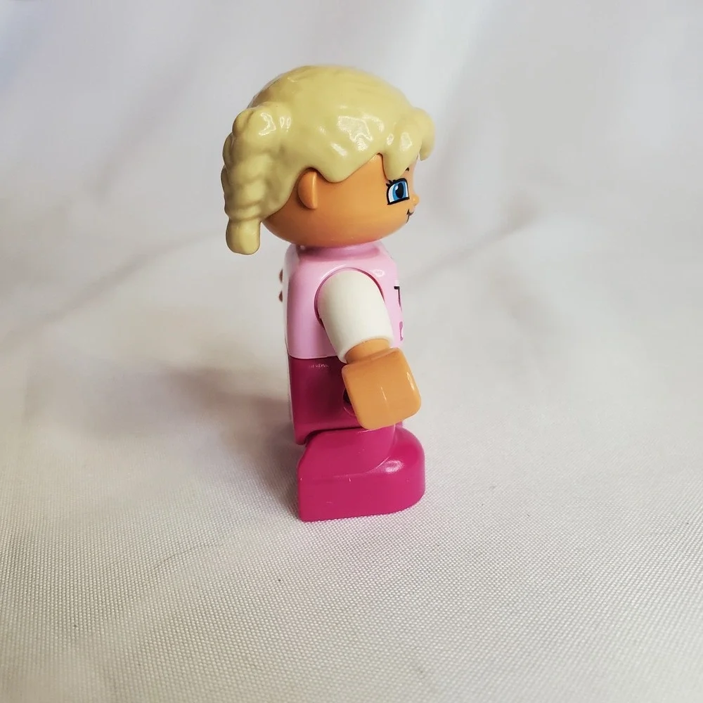 LEGO‎ Duplo Figure Girl Female Blonde from set 10587